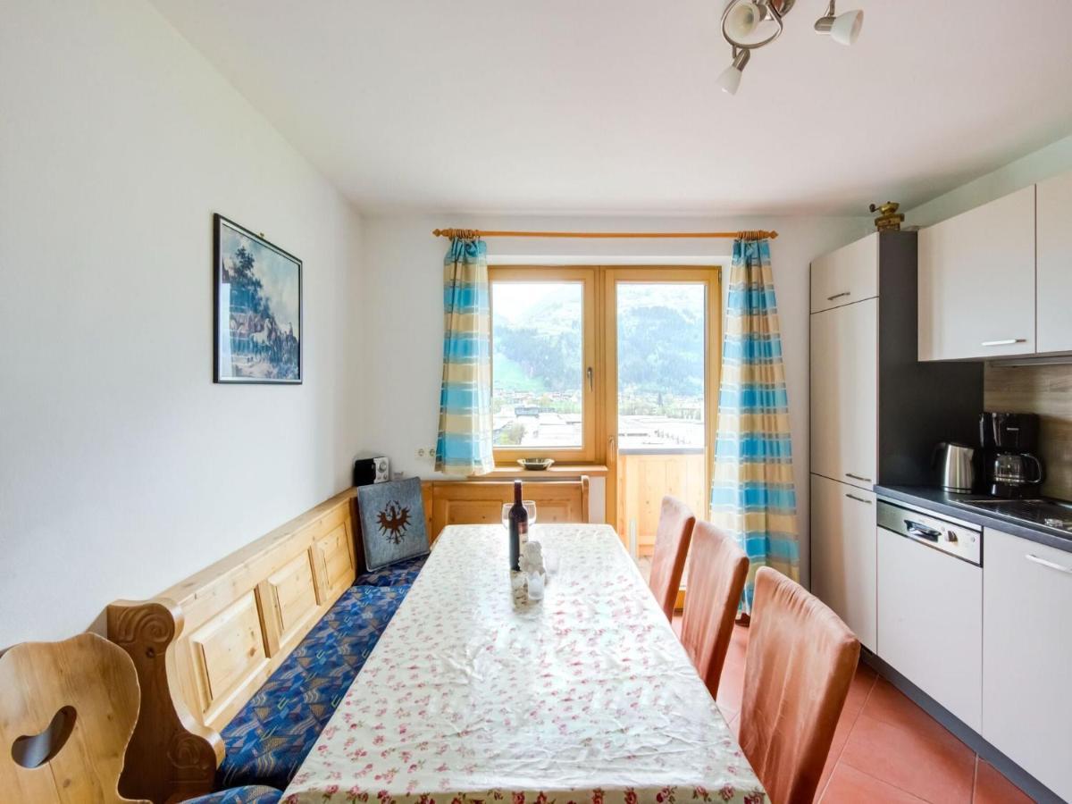 Scenic Apartment In Tirol With Garden Kaltenbach Εξωτερικό φωτογραφία
